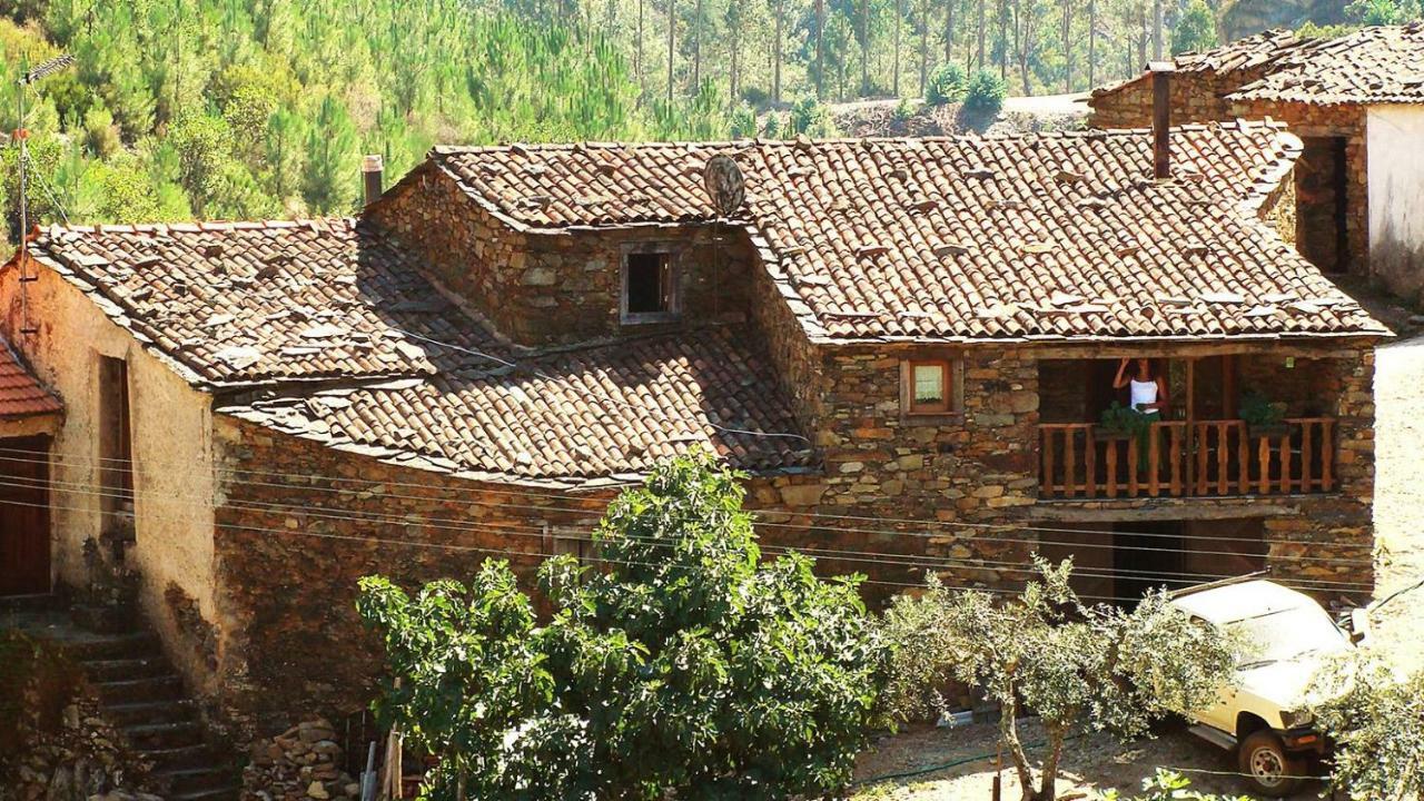 Penzion A Casa Da Natalia Cha de Alvares Exteriér fotografie